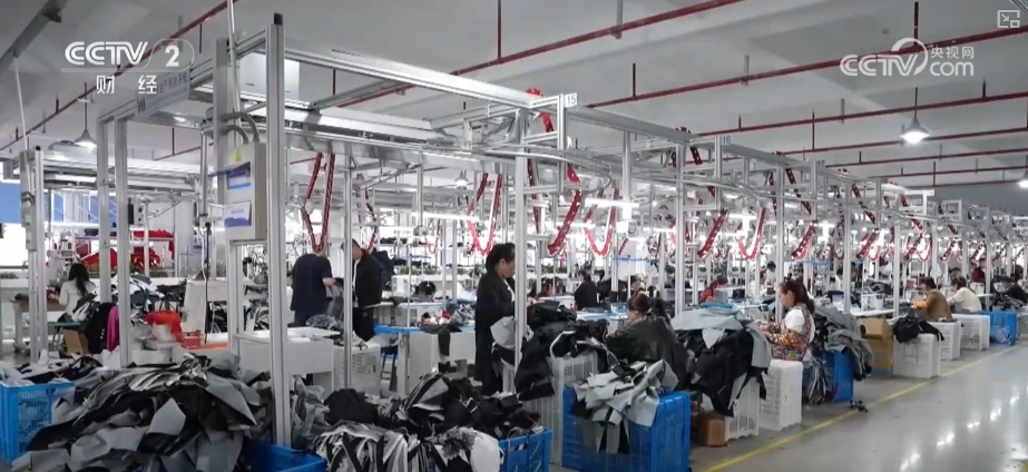 从“赛事主场”到“消费主场”大众体育热情燃动为假日经济注入强劲动能(图8)