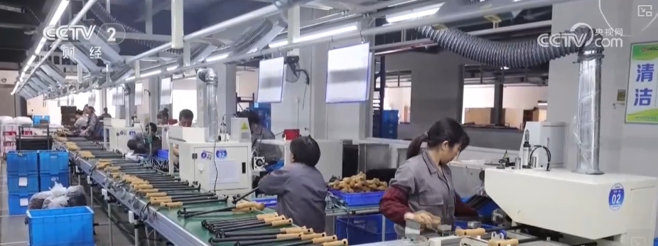 从“赛事主场”到“消费主场”大众体育热情燃动为假日经济注入强劲动能(图7)