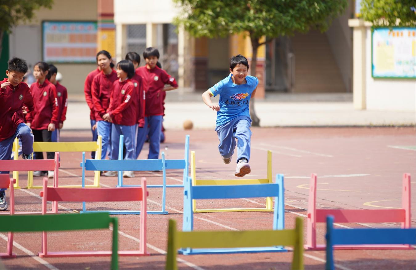 全年龄段全民皆可报名！2025年中国田径大众达标系列赛暨广东省田径公开赛8月9日佛山启幕(图2)