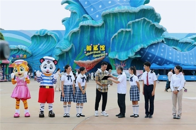 构建多元育人生态助力青少年全面发展