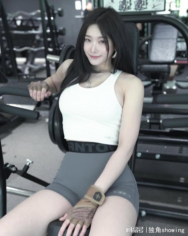 你绝对想不到！这款健身装让你秒变时尚女神！(图5)