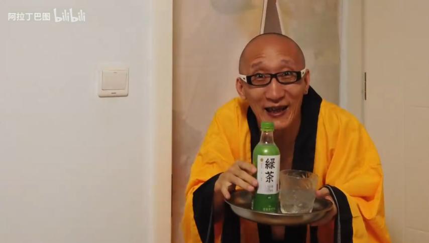 “游戏做成这β样制作人还好意思让我为故事买单？”(图9)