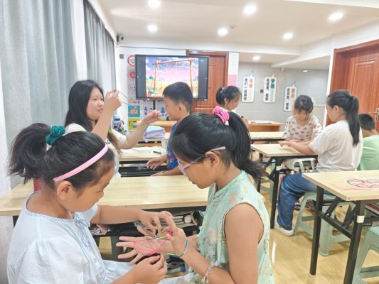 【嬴绳跃动】济南市莱芜区凤城街道胜利社区：嬴绳跃动乐享暑期